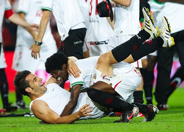 了压倒性的 了压倒性的